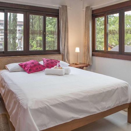 Locar-In Gramado - Loft A 50 M Da Rua Coberta. Apartman Kültér fotó