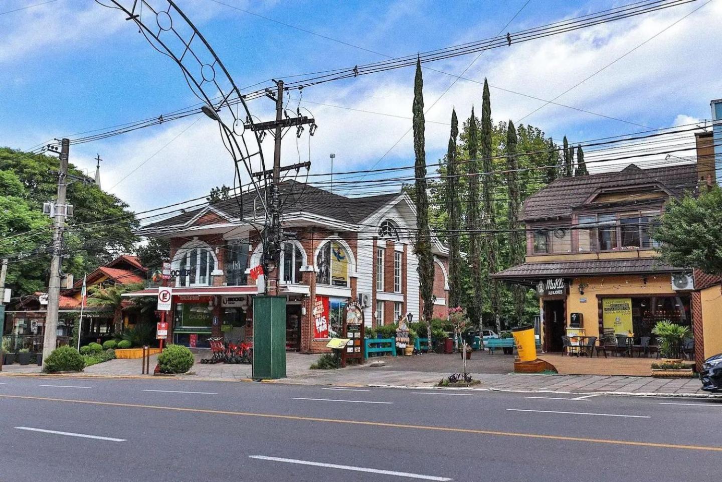 Locar-In Gramado - Loft A 50 M Da Rua Coberta. Apartman Kültér fotó